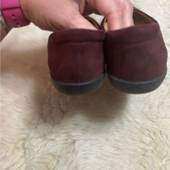 Naturalizer Purple/Maroon Suede Flats - Picture 7 of 9